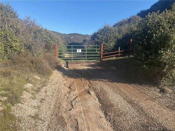 323 Acres of Agricultural Land for Sale in Lockwood, California