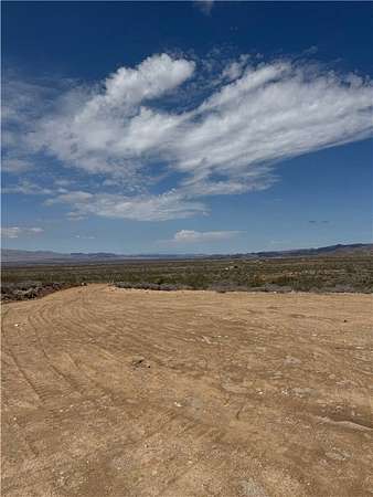 4.76 Acres of Land for Sale in Dolan Springs, Arizona
