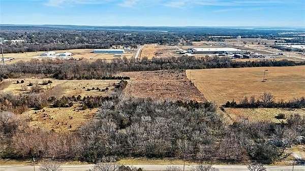1.6 Acres of Residential Land for Sale in Wagoner, Oklahoma