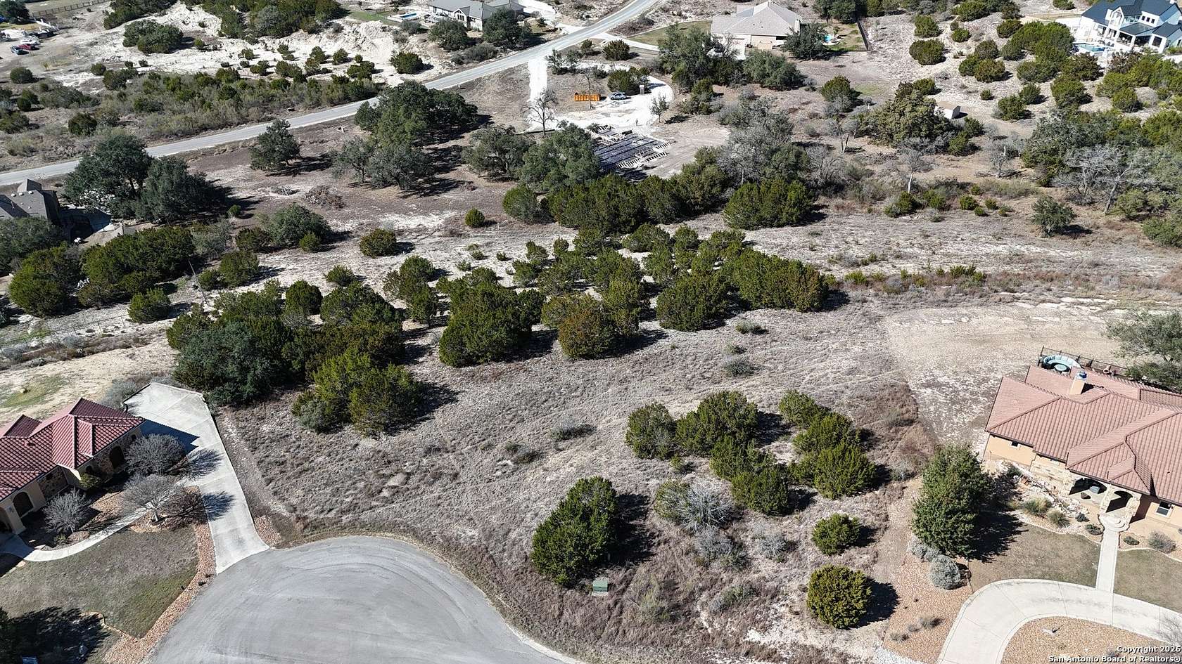 1 Acre of Residential Land for Sale in Spring Branch, Texas