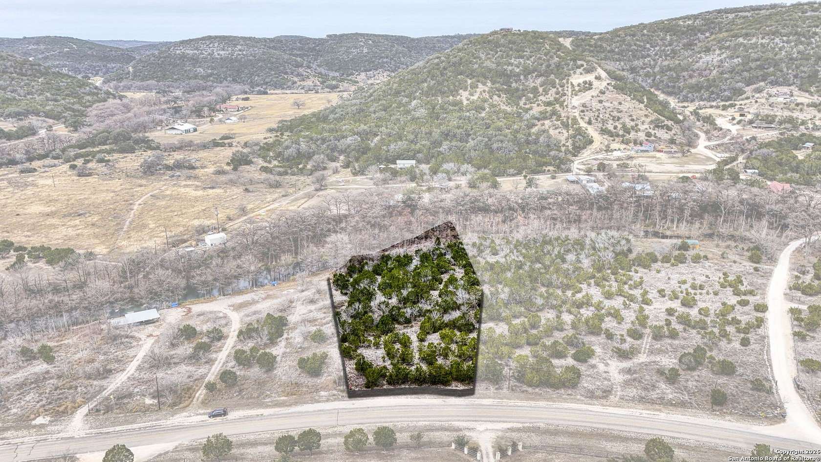 1 Acre of Residential Land for Sale in Medina, Texas