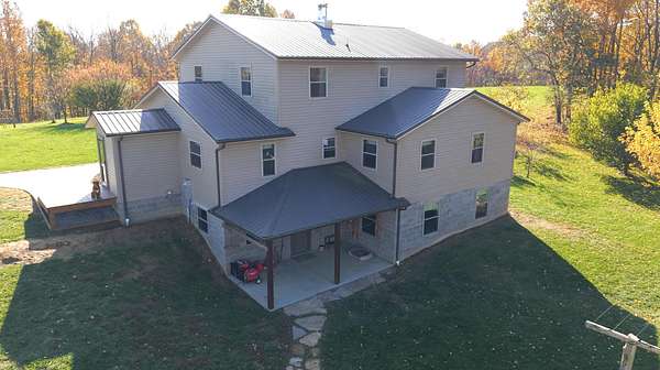 91.5 Acres of Land with Home for Sale in Mackville, Kentucky