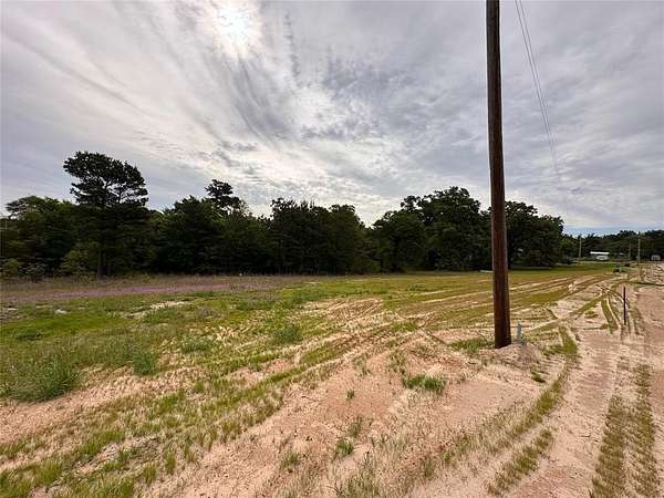 0.59 Acres of Residential Land for Sale in Lindale, Texas