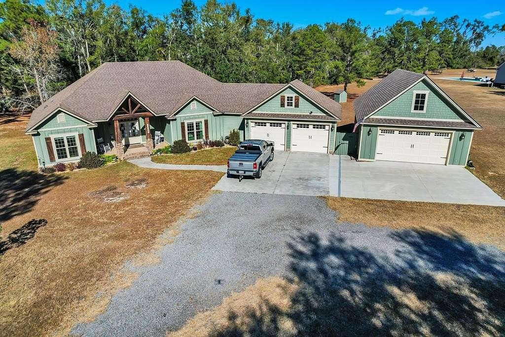 2.5 Acres of Residential Land with Home for Sale in Lake Park, Georgia