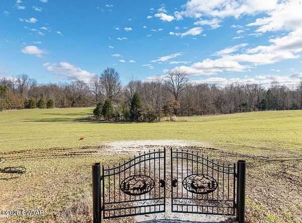 165 Acres of Land for Sale in Humboldt, Tennessee
