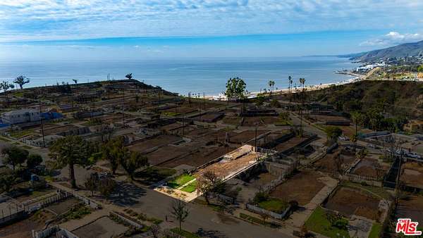 0.17 Acres of Residential Land for Sale in Pacific Palisades, California