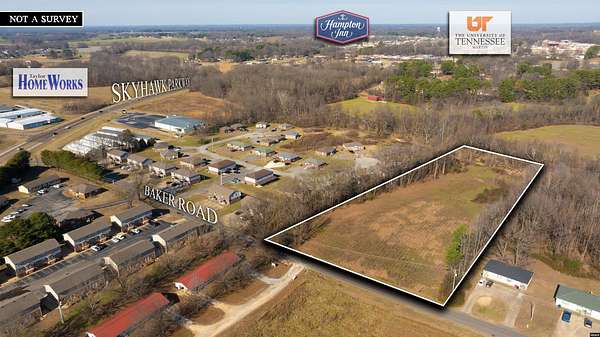 3.44 Acres of Residential Land for Sale in Martin, Tennessee