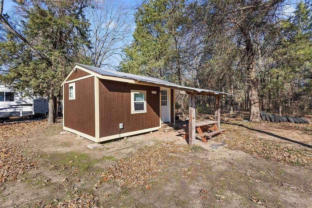 0.24 Acres of Land for Sale in Honey Grove, Texas