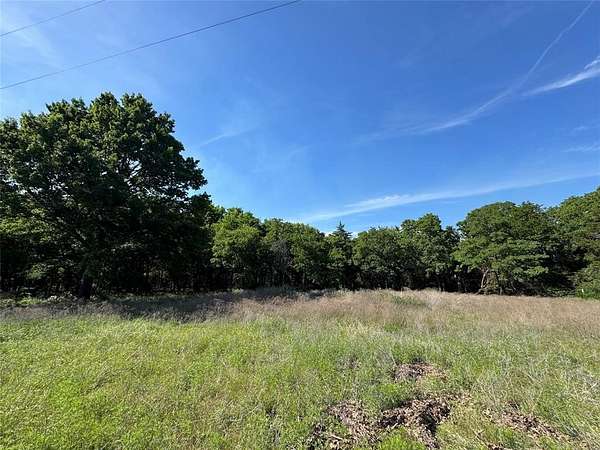 6.4 Acres of Residential Land for Sale in Decatur, Texas