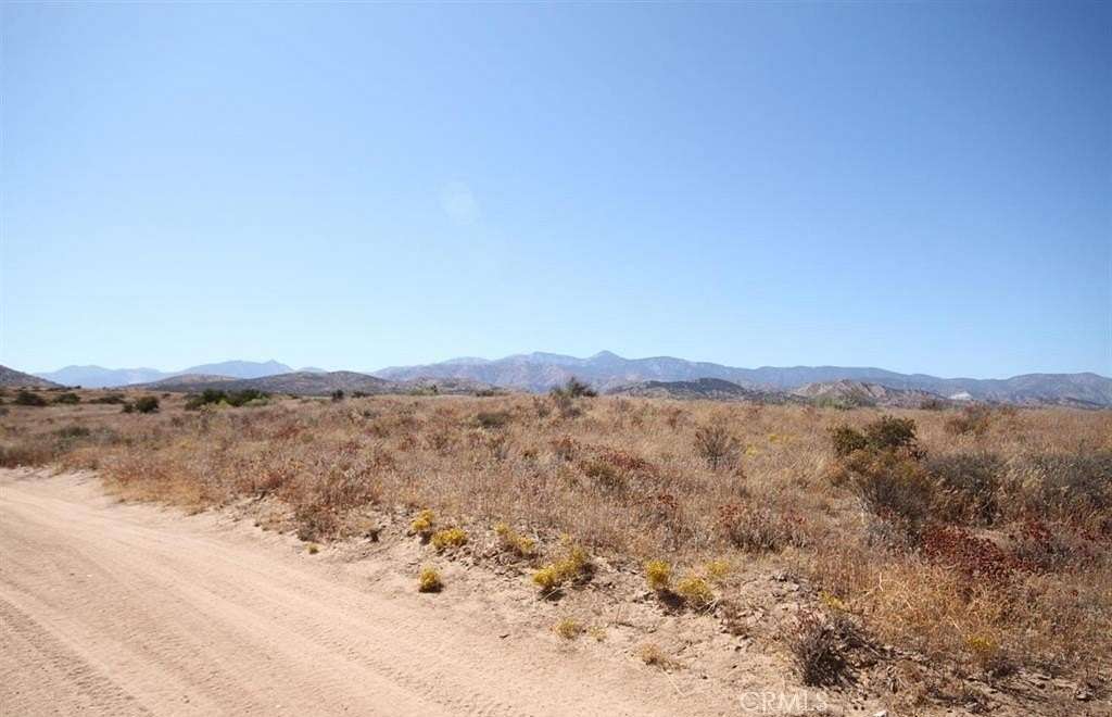 2 Acres of Residential Land for Sale in Phelan, California
