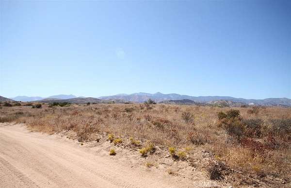 2 Acres of Residential Land for Sale in Phelan, California
