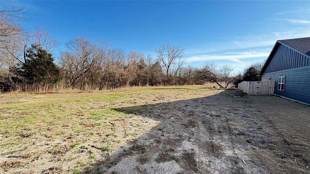 0.23 Acres of Residential Land for Sale in Farmersville, Texas