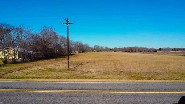 17.8 Acres of Recreational & Residential Land for Sale in Point, Texas