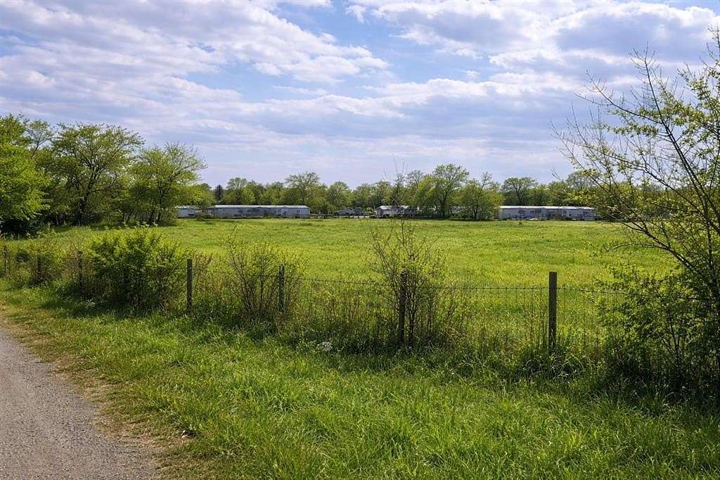 0.25 Acres of Residential Land for Sale in Celeste, Texas