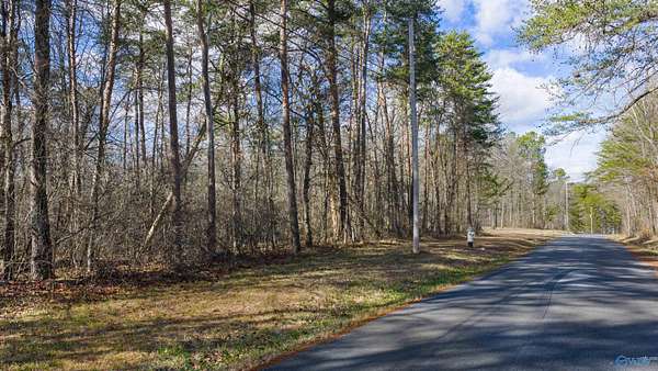 7.2 Acres of Residential Land for Sale in Fort Payne, Alabama