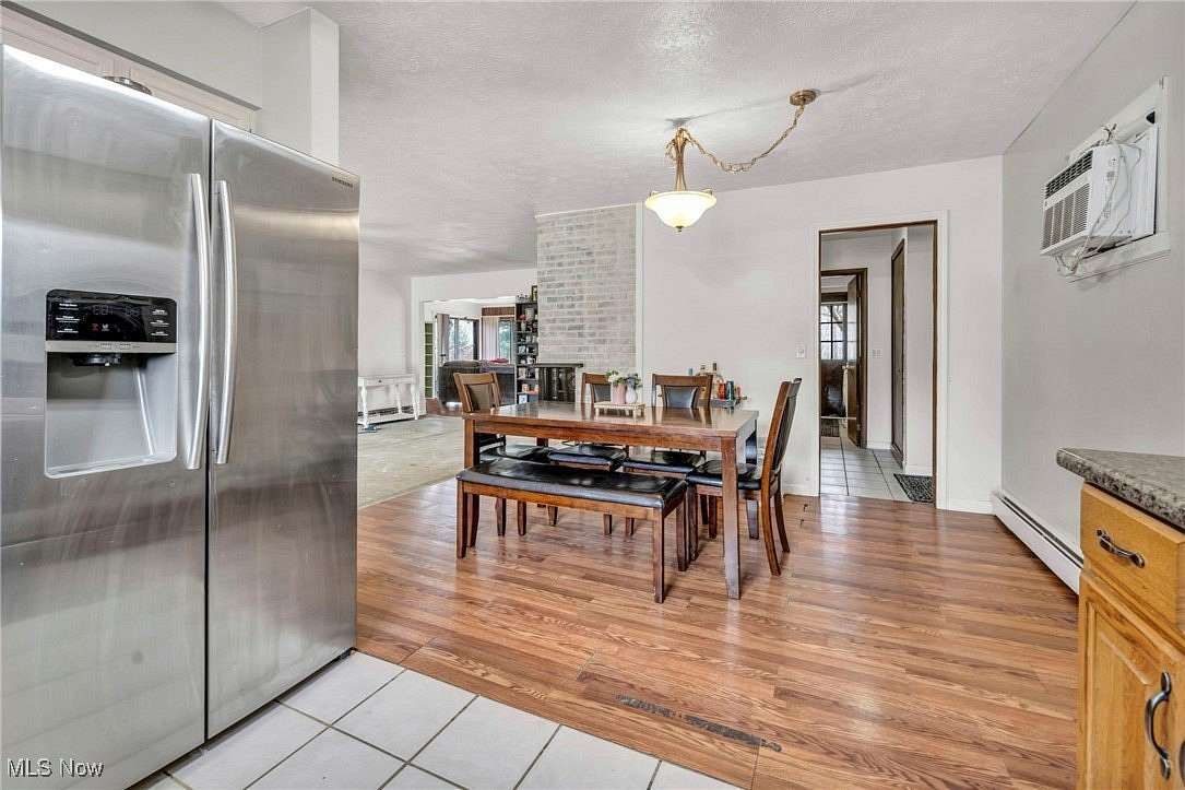 1.5 Acres of Residential Land with Home for Sale in Chagrin Falls, Ohio