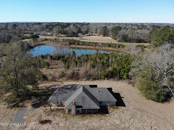 27 Acres of Recreational Land with Home for Sale in Byram, Mississippi