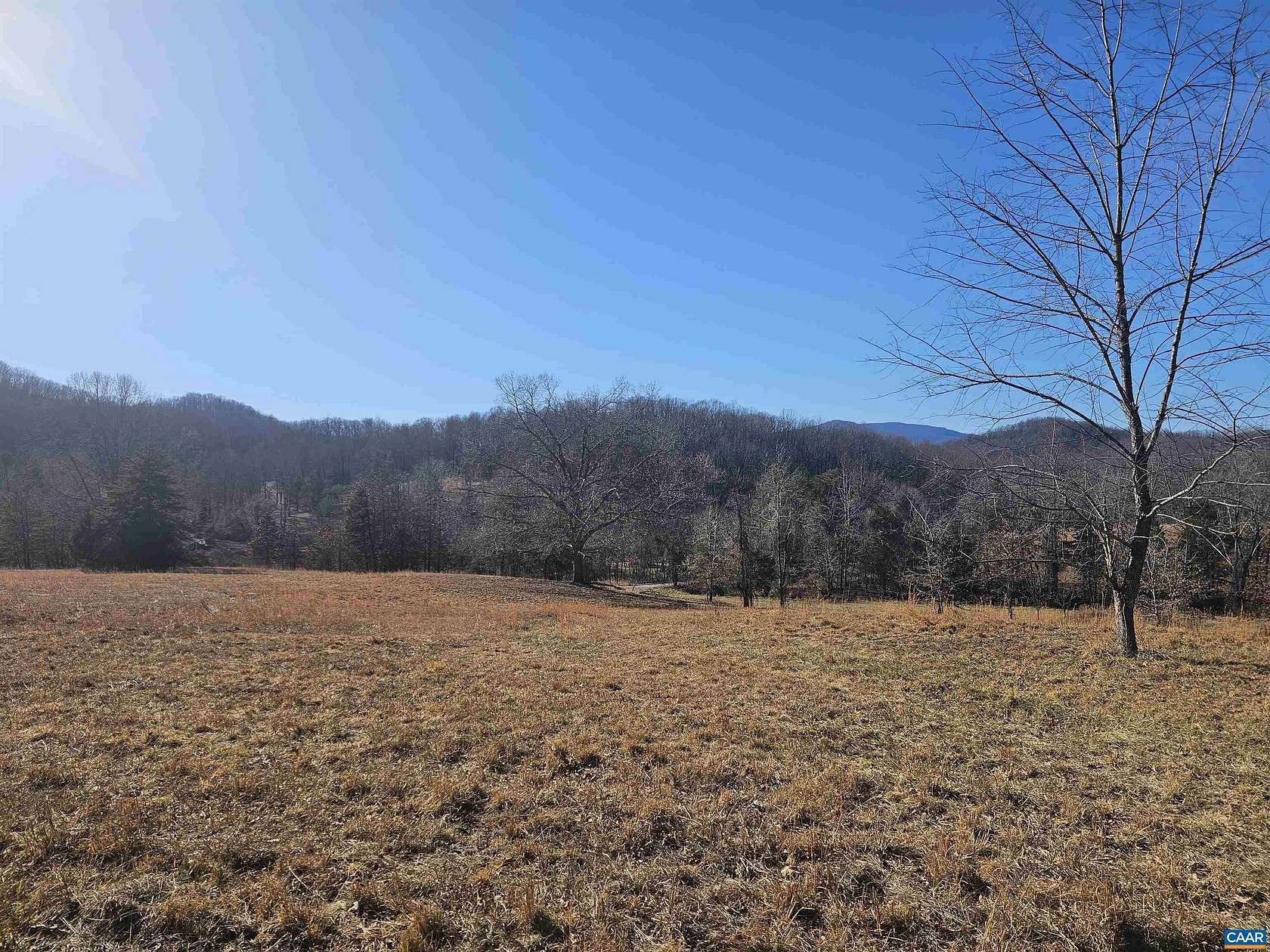 7 Acres of Mixed-Use Land for Sale in Afton, Virginia
