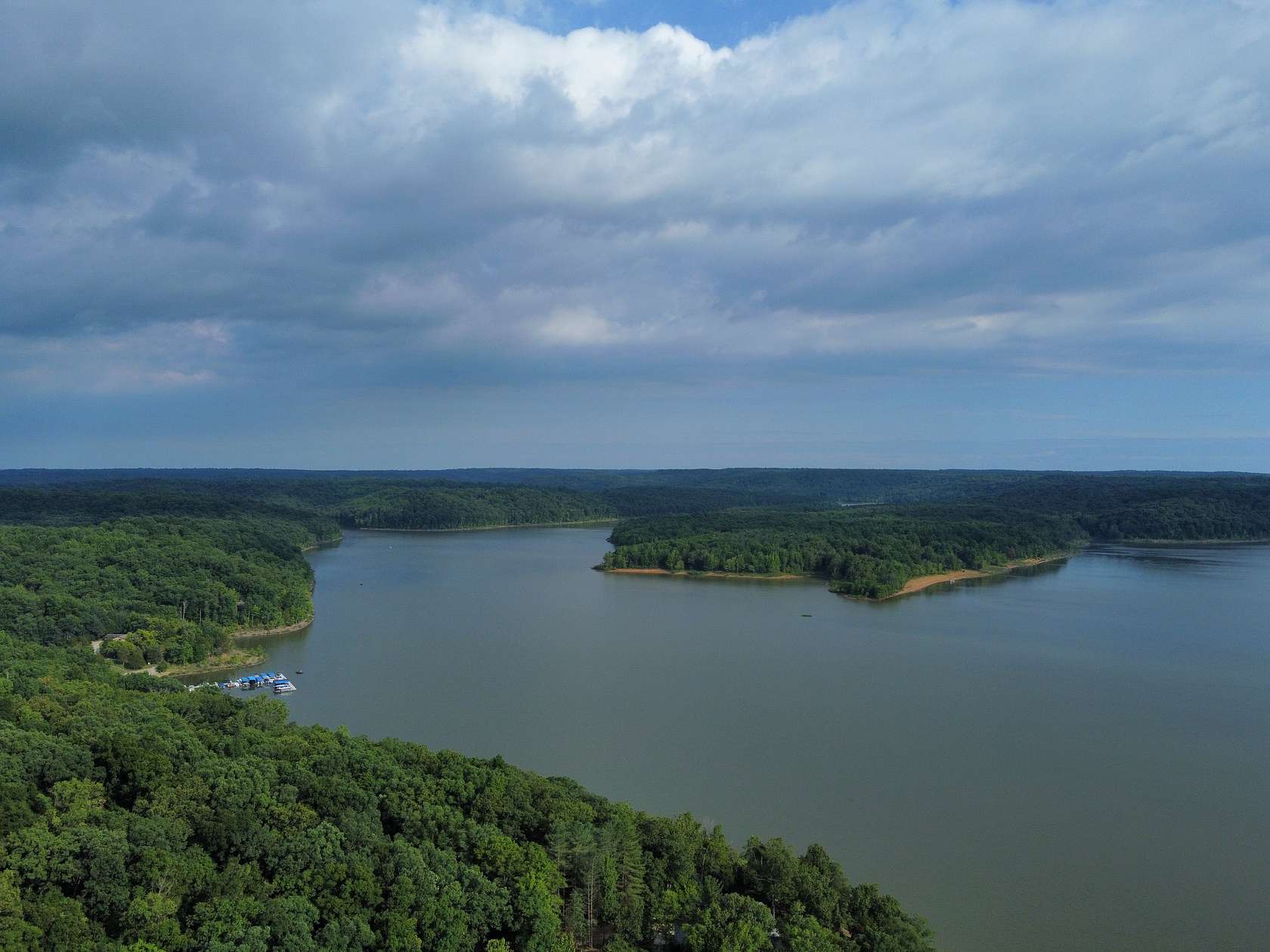 0.86 Acres of Residential Land for Auction in Nashville, Indiana