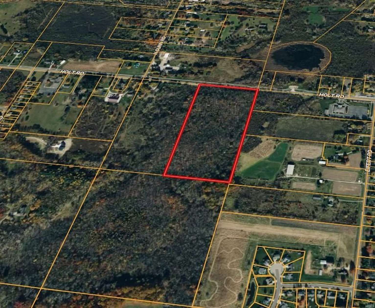 20 Acres of Recreational Land for Sale in Holt, Michigan
