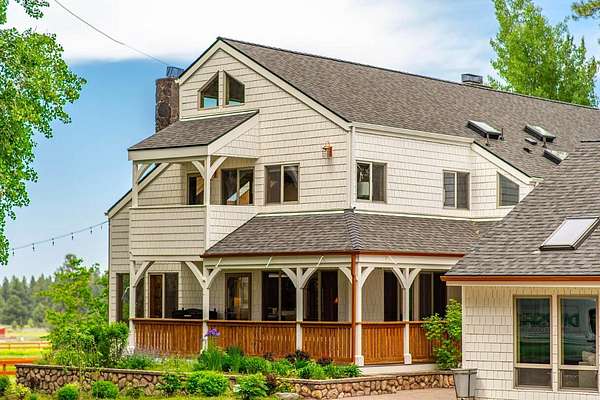 14.7 Acres of Land with Home for Sale in Bend, Oregon