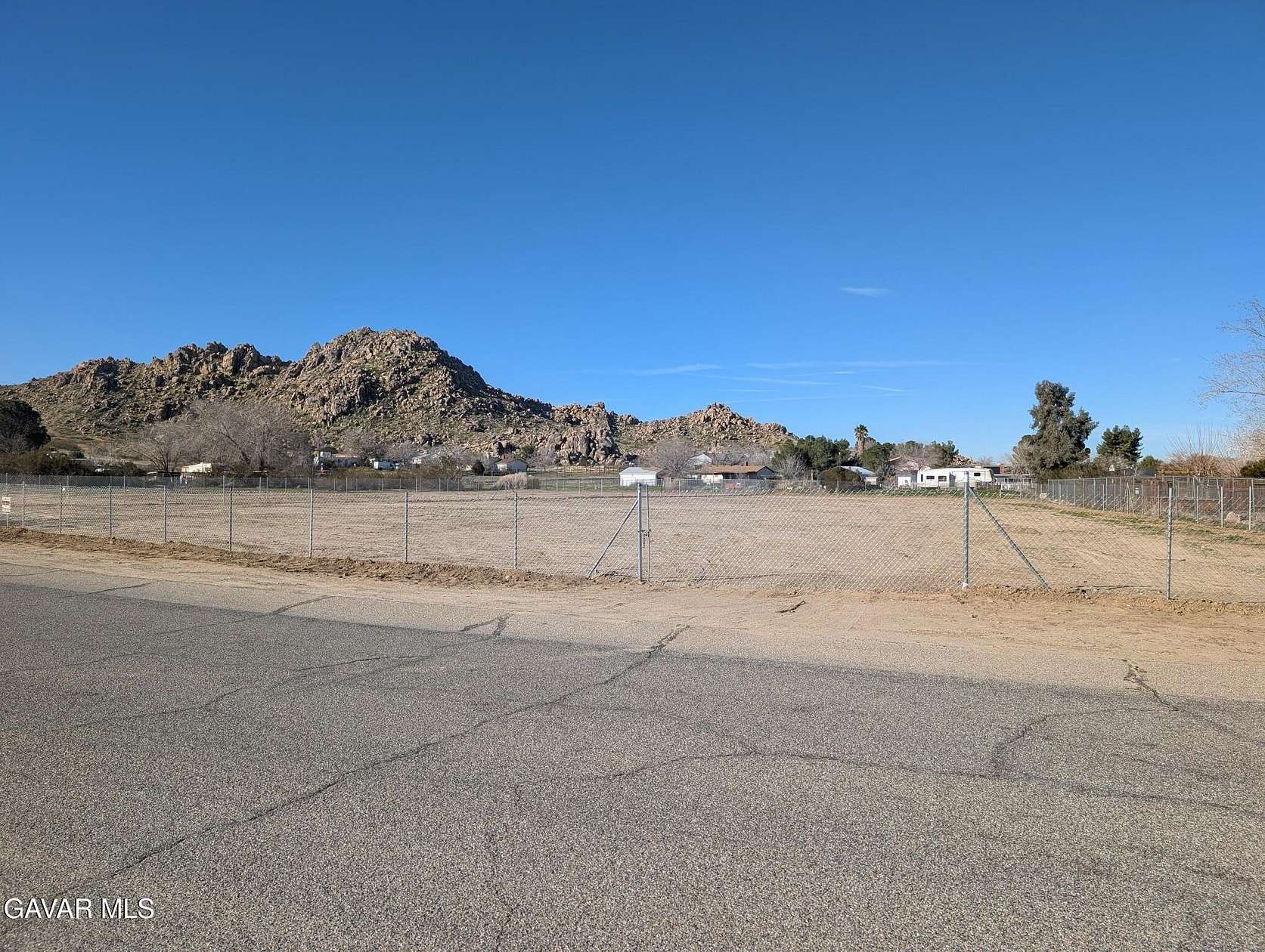 0.7 Acres of Land for Sale in Palmdale, California