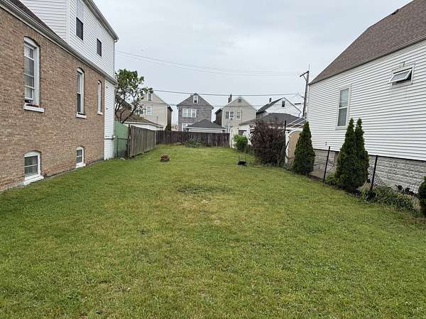 0.09 Acres of Residential Land for Sale in Chicago, Illinois