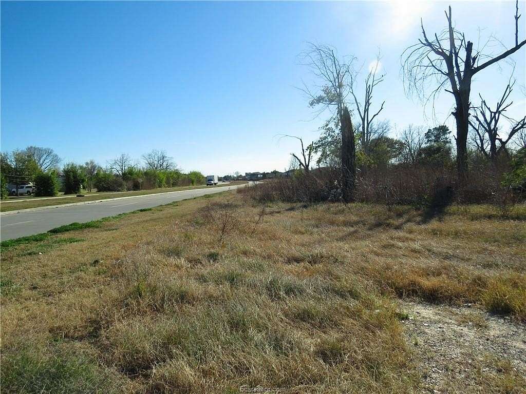 5.68 Acres of Commercial Land for Sale in Houston, Texas