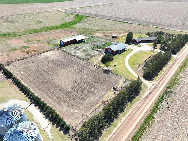 23 Acres of Land with Home for Sale in Colby, Kansas