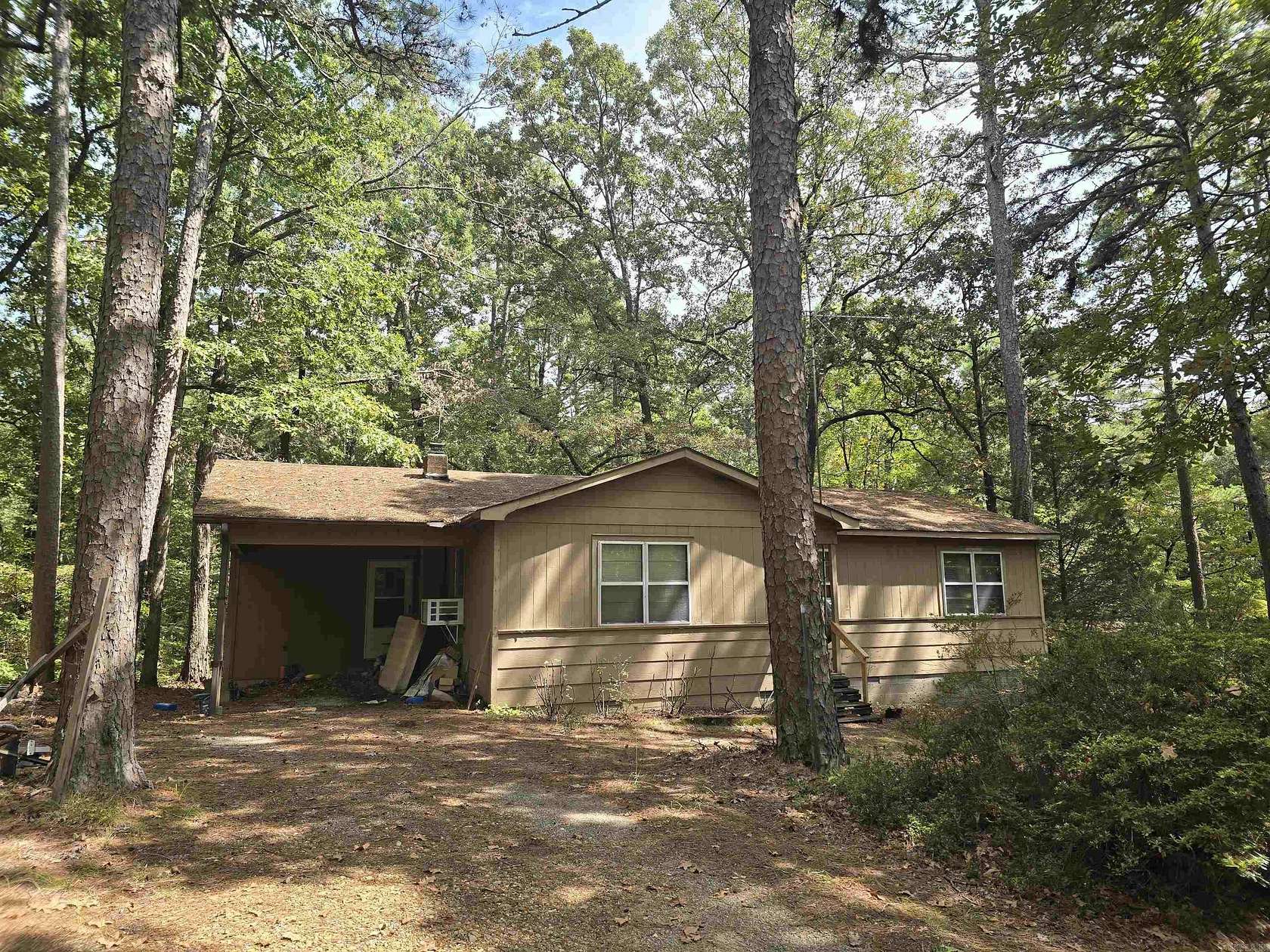 16 Acres of Land with Home for Sale in Brookland, Arkansas