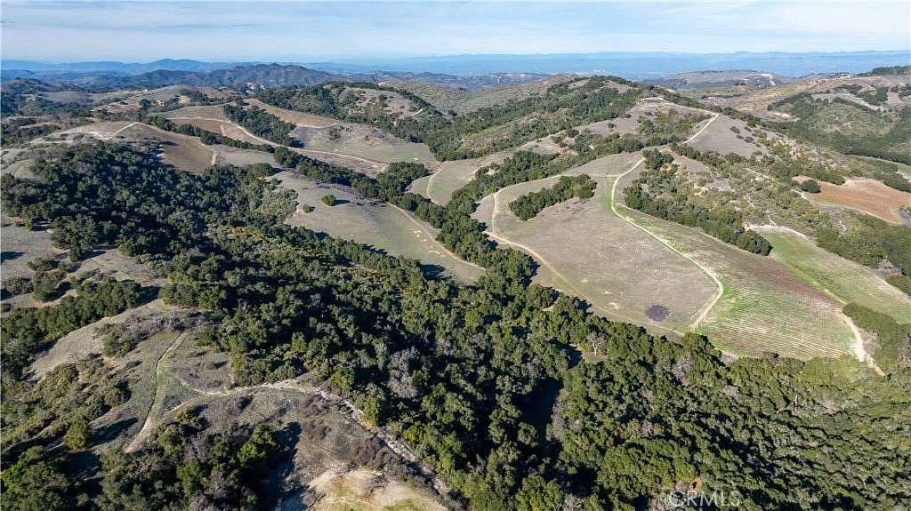 655 Acres of Agricultural Land for Sale in Paso Robles, California