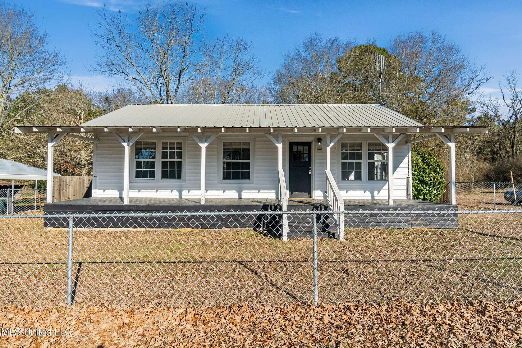 4 Acres of Residential Land with Home for Sale in Laurel, Mississippi