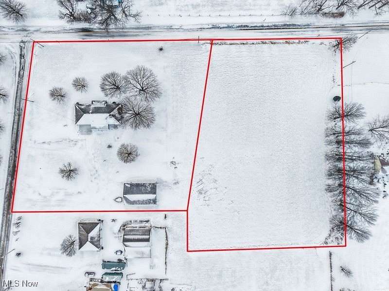 4 Acres of Residential Land with Home for Sale in Atwater, Ohio
