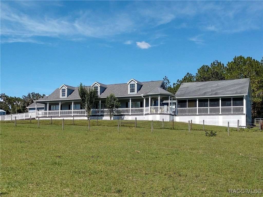 41.6 Acres of Land with Home for Sale in Lecanto, Florida