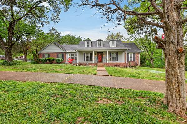 2.13 Acres of Land with Home for Sale in Mount Juliet, Tennessee