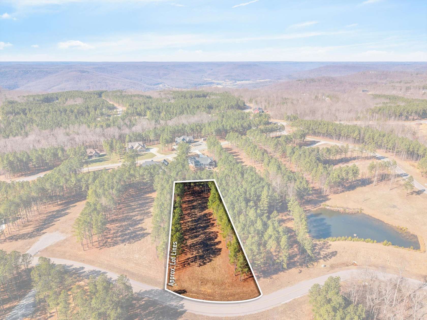 0.93 Acres of Residential Land for Sale in Jasper, Tennessee