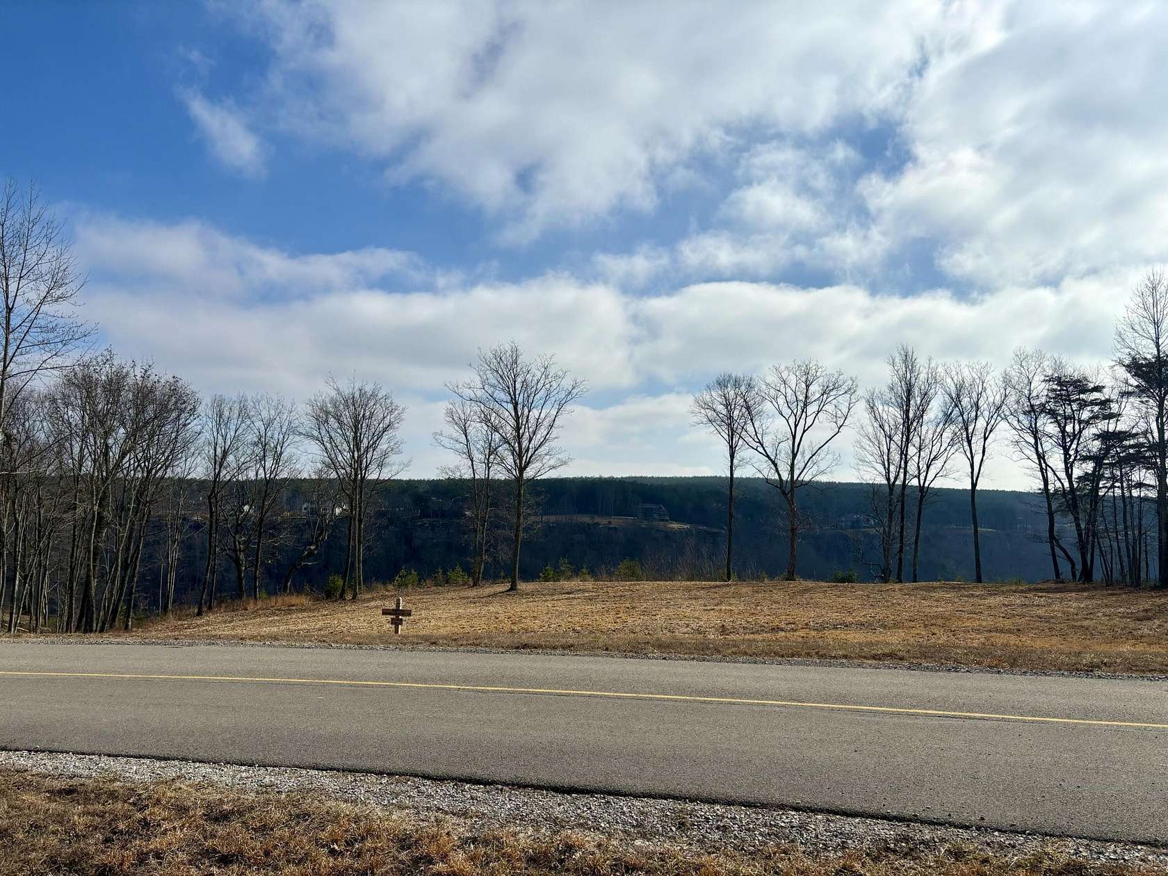 0.93 Acres of Residential Land for Sale in Jasper, Tennessee