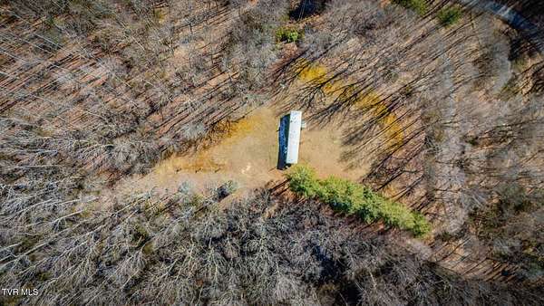 5 Acres of Land for Sale in Honaker, Virginia