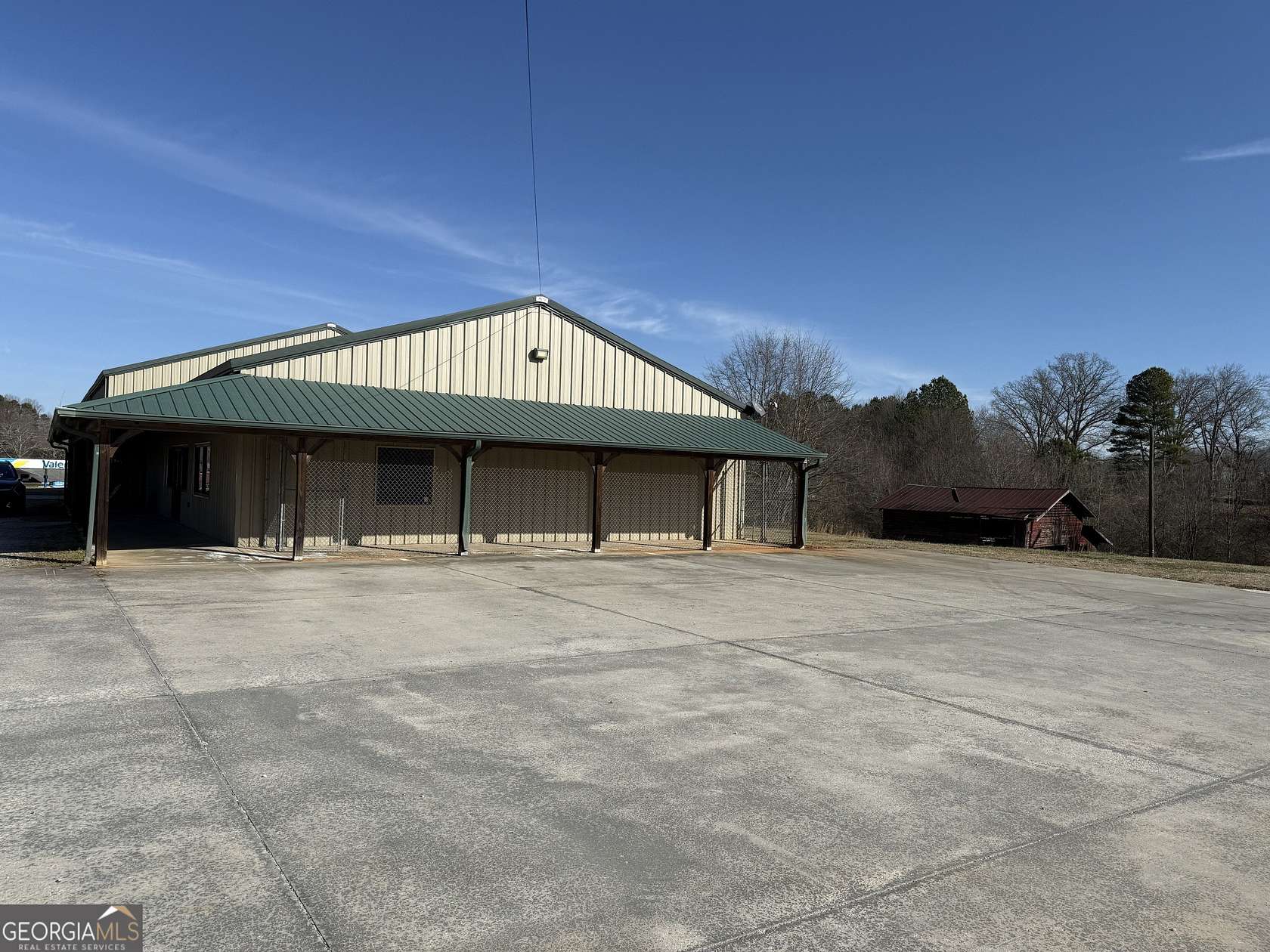 3.72 Acres of Improved Commercial Land for Sale in Clarkesville, Georgia