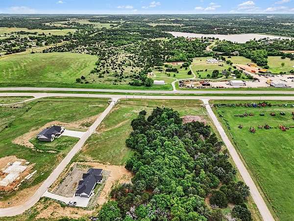 1.5 Acres of Residential Land for Sale in Guthrie, Oklahoma