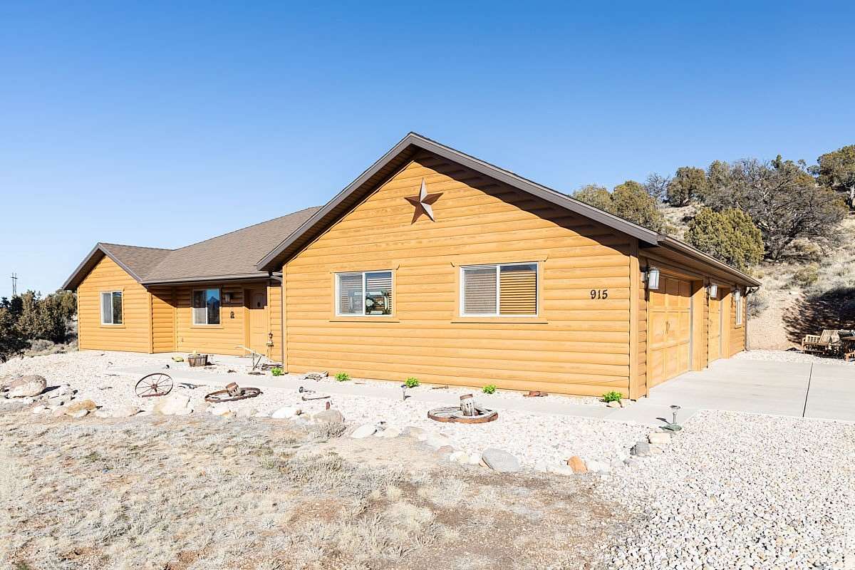 2 Acres of Residential Land with Home for Sale in Cedar City, Utah