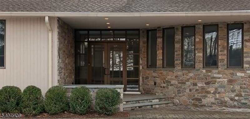 4.2 Acres of Residential Land with Home for Sale in Mendham Township, New Jersey