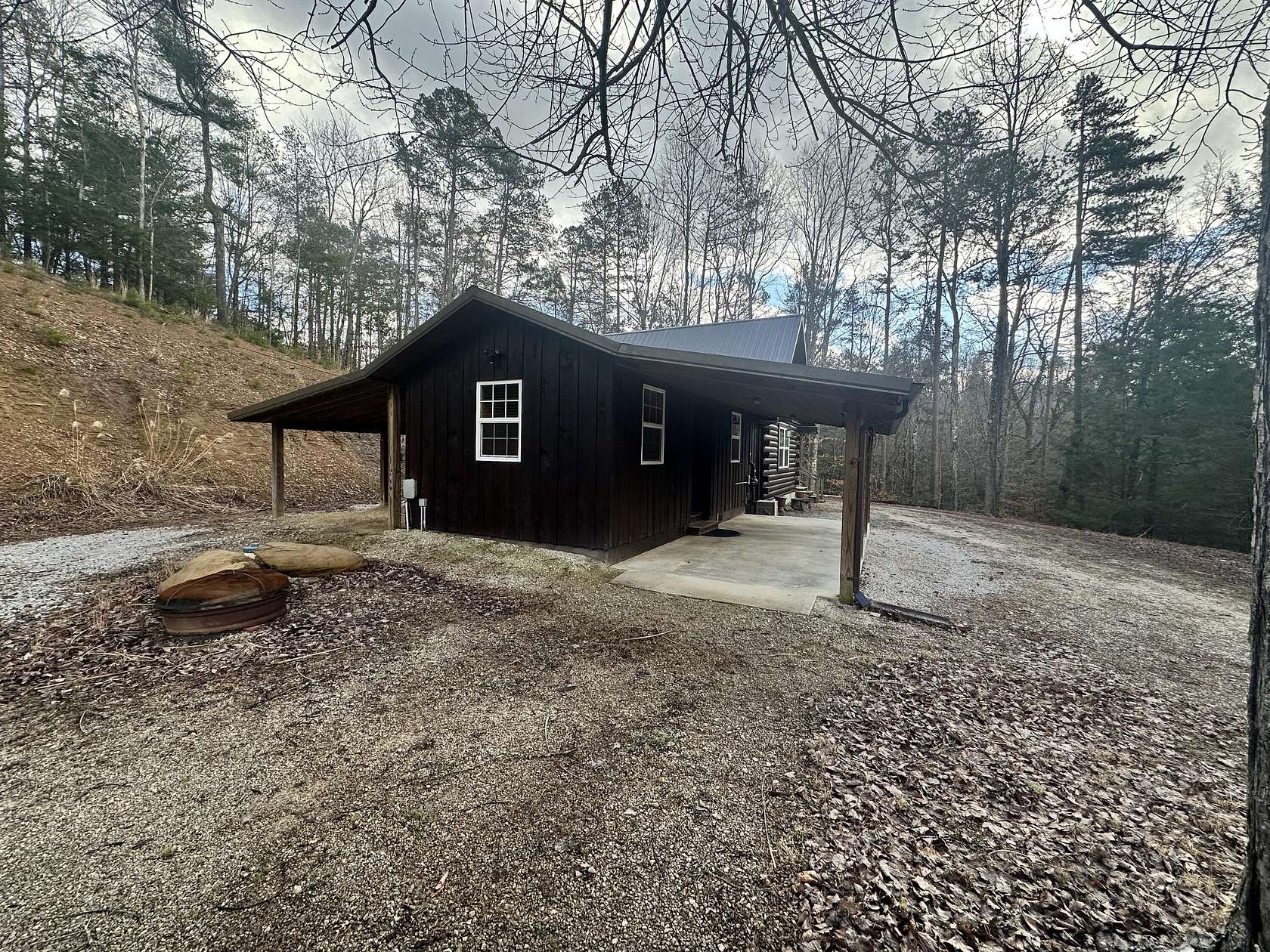 5 Acres of Residential Land with Home for Sale in Rogers, Kentucky