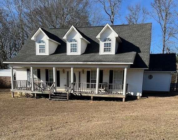 3.27 Acres of Land with Home for Sale in Winfield, Alabama