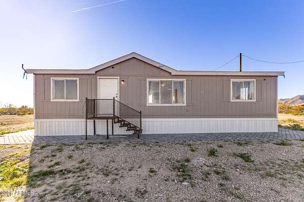 3.37 Acres of Residential Land with Home for Sale in Maricopa, Arizona