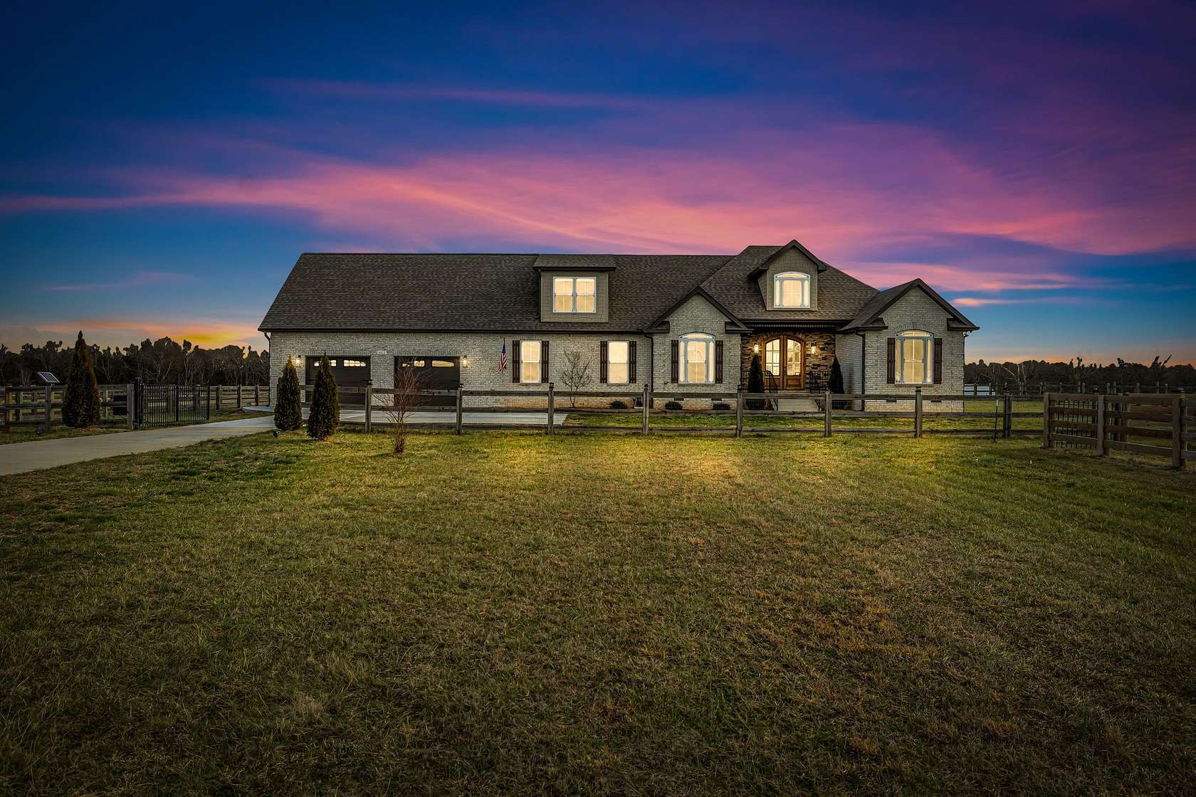 1.6 Acres of Residential Land with Home for Sale in Shelbyville, Tennessee