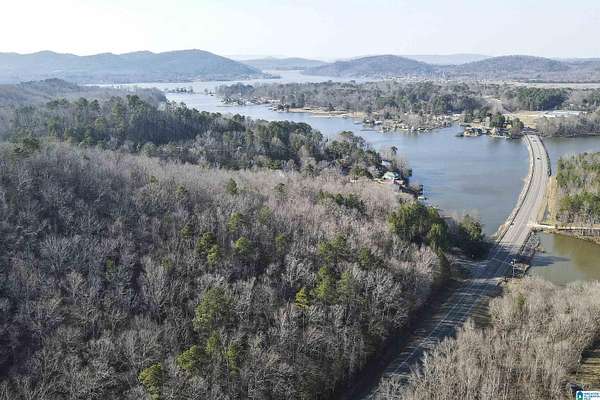 4 Acres of Residential Land for Sale in Ohatchee, Alabama