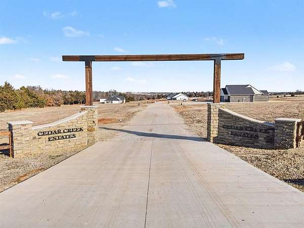 1.22 Acres of Residential Land for Sale in Guthrie, Oklahoma