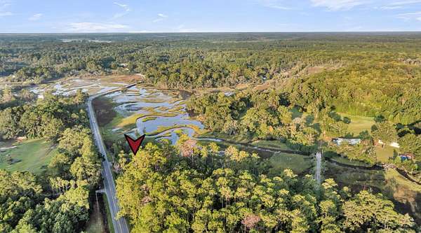 16 Acres of Recreational Land for Sale in Meggett, South Carolina