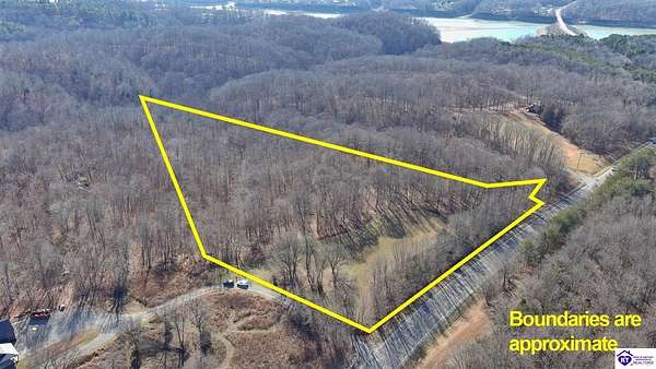 5.52 Acres of Recreational Land for Sale in Lucas, Kentucky